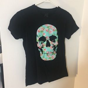 Skull T-shirt